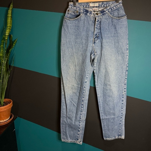 Vintage George Marciano Guess High-Waisted Jeans with Zippered Split Hem - Picture 1 of 12